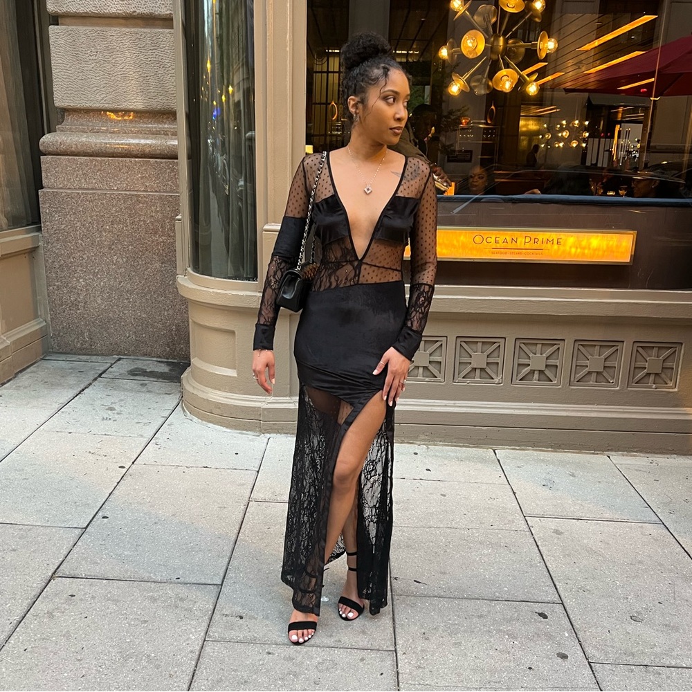 Maxi lace dress